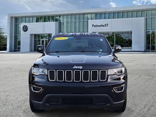 2019 Jeep Grand Cherokee Laredo E