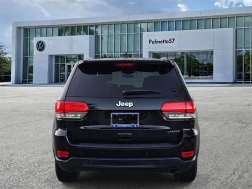 2019 Jeep Grand Cherokee Laredo E