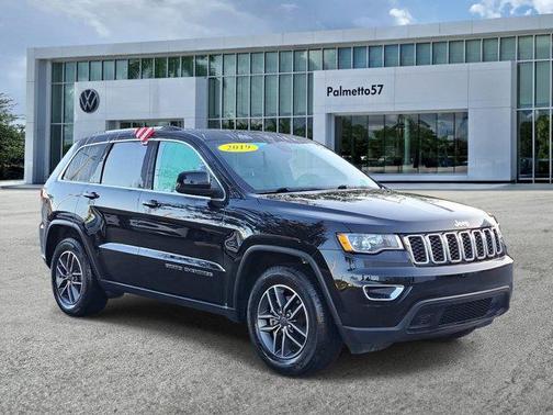 2019 Jeep Grand Cherokee Laredo E