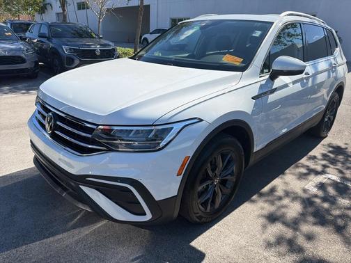 2022 Volkswagen Tiguan 2.0T SE