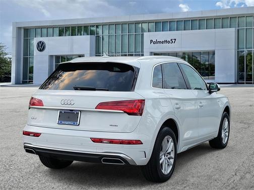 2022 Audi Q5 45 S line quattro Premium
