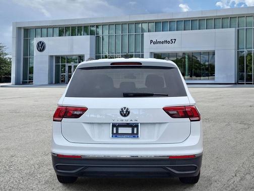 Pure White 2024 Volkswagen Tiguan 2.0T S