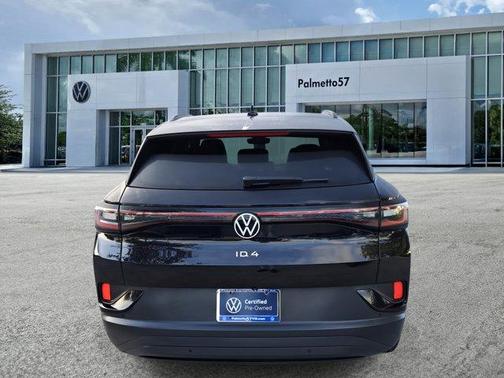 2023 Volkswagen ID.4 Pro