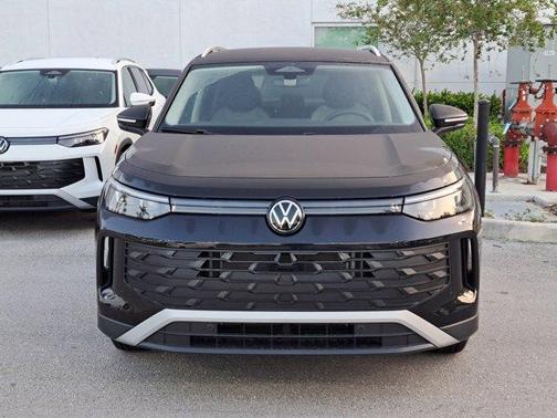 2025 Volkswagen Tiguan 2.0T S
