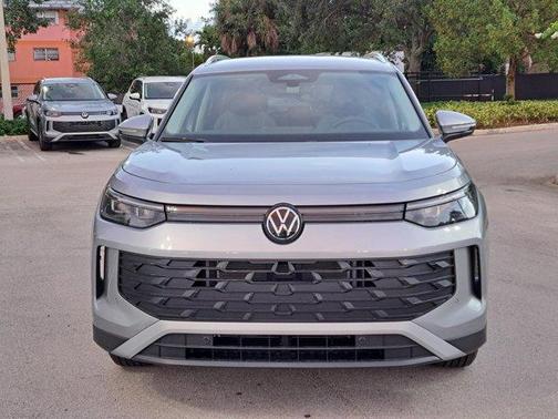 Pyrite Silver Metallic 2026 Volkswagen Tiguan 2.0T S