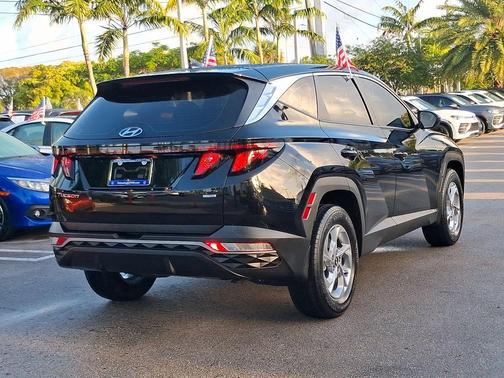 2024 Hyundai TUCSON SE