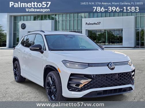 2026 Volkswagen Tiguan 2.0T SE R-Line Black