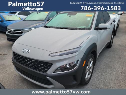2023 Hyundai KONA SEL