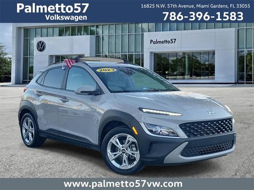 2023 Hyundai KONA SEL