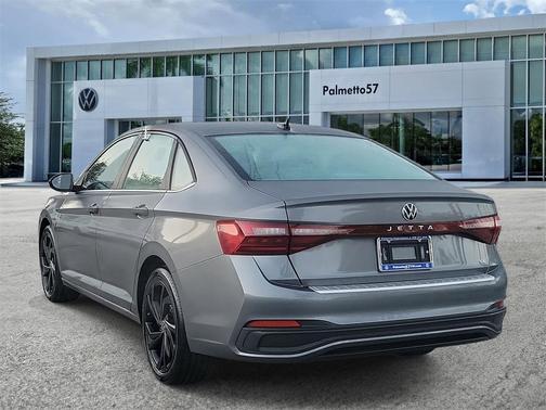 2025 Volkswagen Jetta 1.5T SE