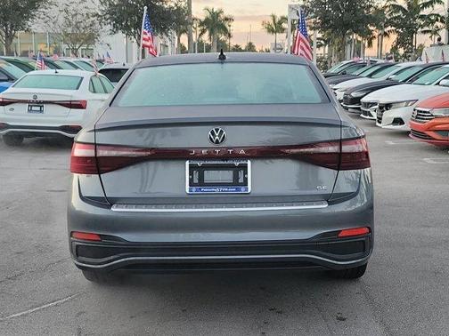 2025 Volkswagen Jetta 1.5T SE