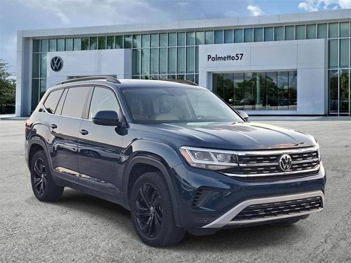 2022 Volkswagen Atlas 2.0T SE w/Technology