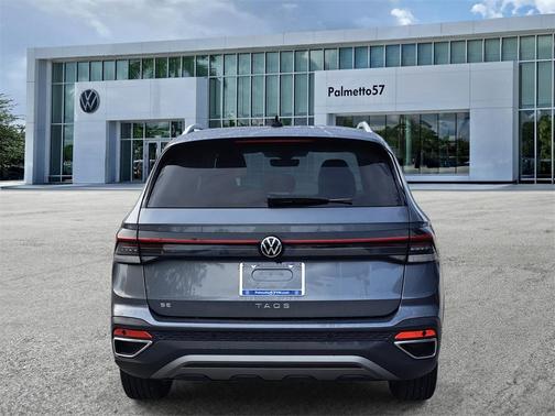 2025 Volkswagen Taos 1.5T SE