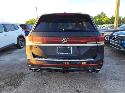 2025 Volkswagen Atlas 2.0T SEL Premium R-Line