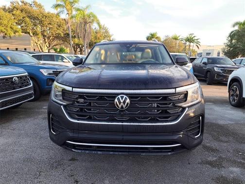 2025 Volkswagen Atlas 2.0T SEL Premium R-Line