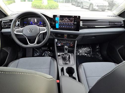 2025 Volkswagen Jetta 1.5T SE