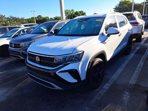 2023 Volkswagen Taos 1.5T SE