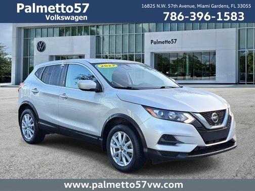 2022 Nissan Rogue Sport S