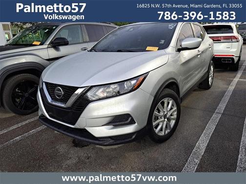 2022 Nissan Rogue Sport S