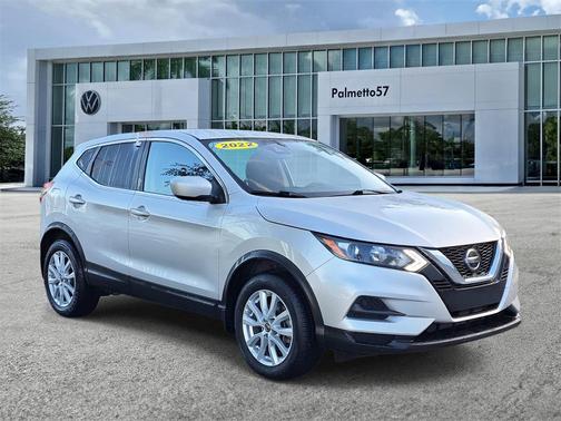 2022 Nissan Rogue Sport S
