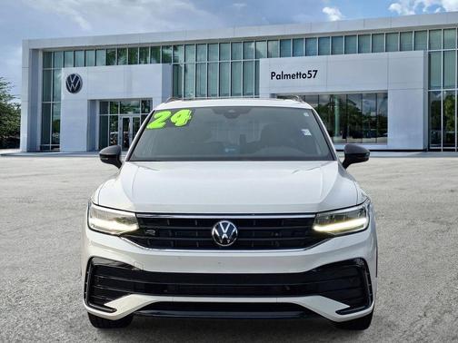 Opal White Pearl Effect 2024 Volkswagen Tiguan 2.0T SE R-Line Black