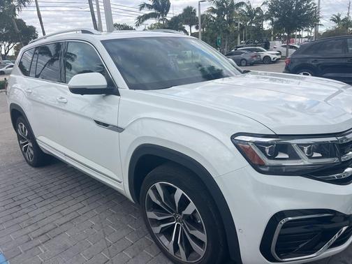 2023 Volkswagen Atlas 3.6L SEL Premium R-Line