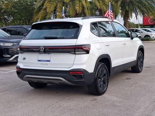 2025 Volkswagen Taos 1.5T S