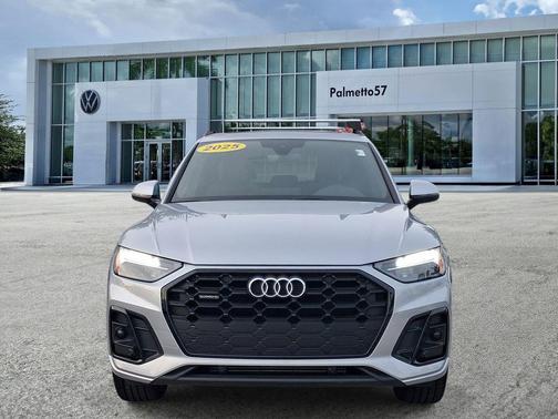 Florett Silver Metallic 2025 Audi Q5 45 S line quattro Premium