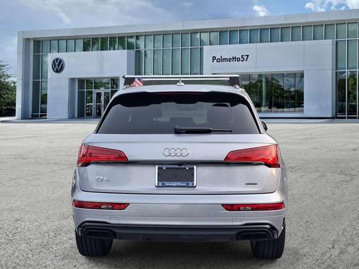 Florett Silver Metallic 2025 Audi Q5 45 S line quattro Premium