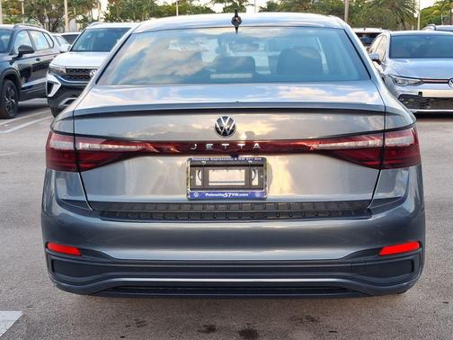 Platinum Gray Metallic 2026 Volkswagen Jetta 1.5T S