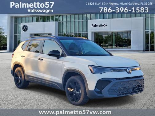 2025 Volkswagen Taos 1.5T SE Black