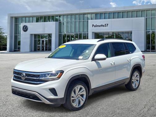 Pure White 2022 Volkswagen Atlas 3.6L SE w/Technology