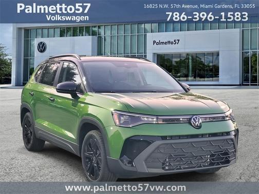 2025 Volkswagen Taos 1.5T SE Black