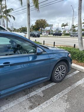 Silk Blue Metallic 2021 Volkswagen Jetta 1.4T SE