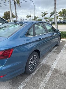 Silk Blue Metallic 2021 Volkswagen Jetta 1.4T SE