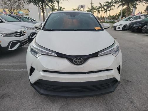 2019 Toyota C-HR XLE