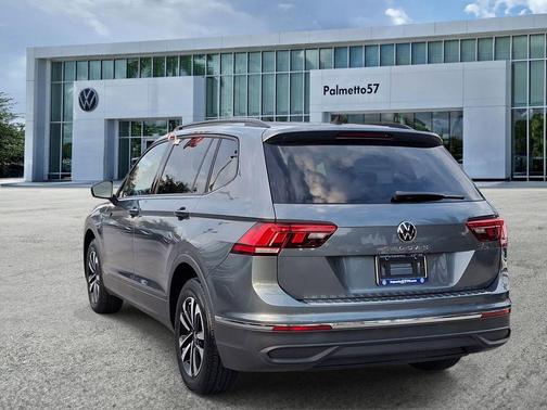 Platinum Gray Metallic 2023 Volkswagen Tiguan 2.0T S