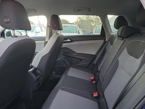 2023 Volkswagen Taos 1.5T S