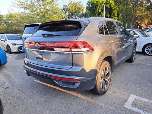 2024 Volkswagen Atlas Cross Sport 2.0T SE