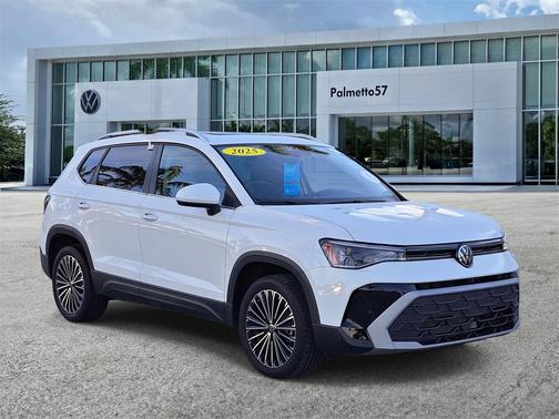 2025 Volkswagen Taos 1.5T SE