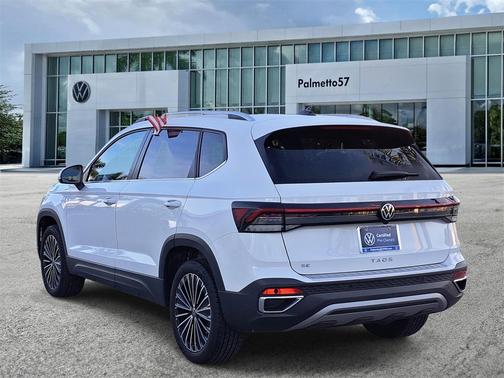 2025 Volkswagen Taos 1.5T SE