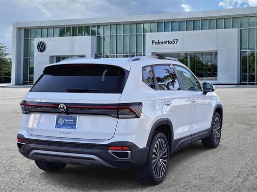 2025 Volkswagen Taos 1.5T SE