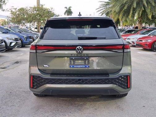 Avocado Green 2026 Volkswagen Tiguan 2.0T SE R-Line Black