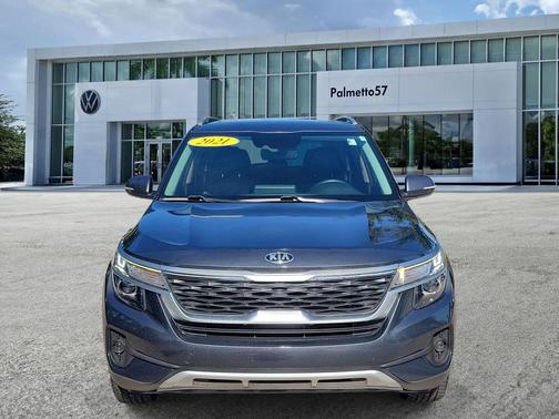 Gray 2021 Kia Seltos EX