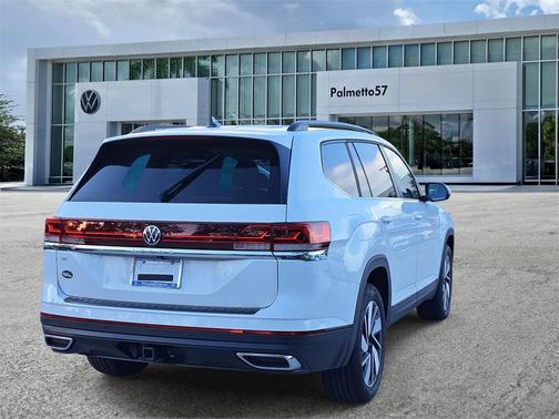 2025 Volkswagen Atlas 2.0T SE w/Technology