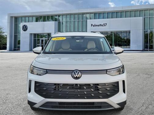 2025 Volkswagen Tiguan 2.0T SE