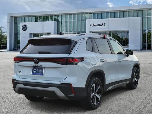 2025 Volkswagen Tiguan 2.0T SE