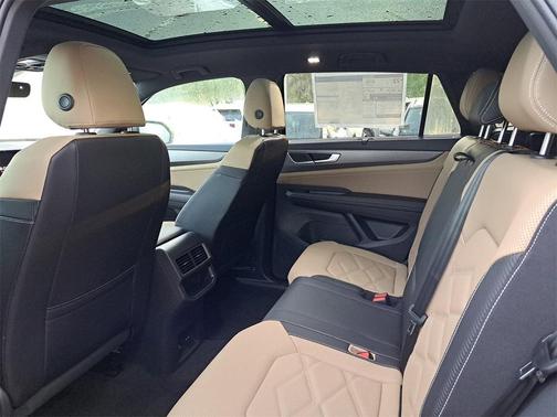 2026 Volkswagen Atlas Cross Sport 2.0T SE