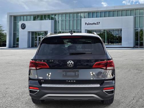 2024 Volkswagen Taos 1.5T SE