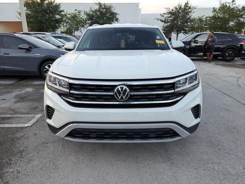 2022 Volkswagen Atlas Cross Sport 2.0T SE